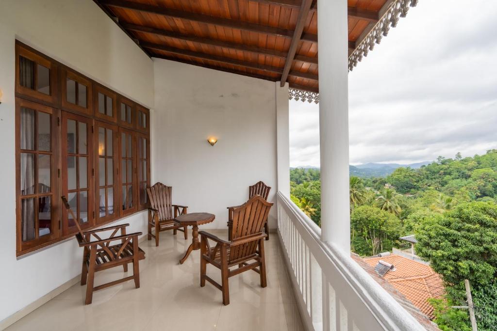 Kandy City Oasis Hotel - Image 3